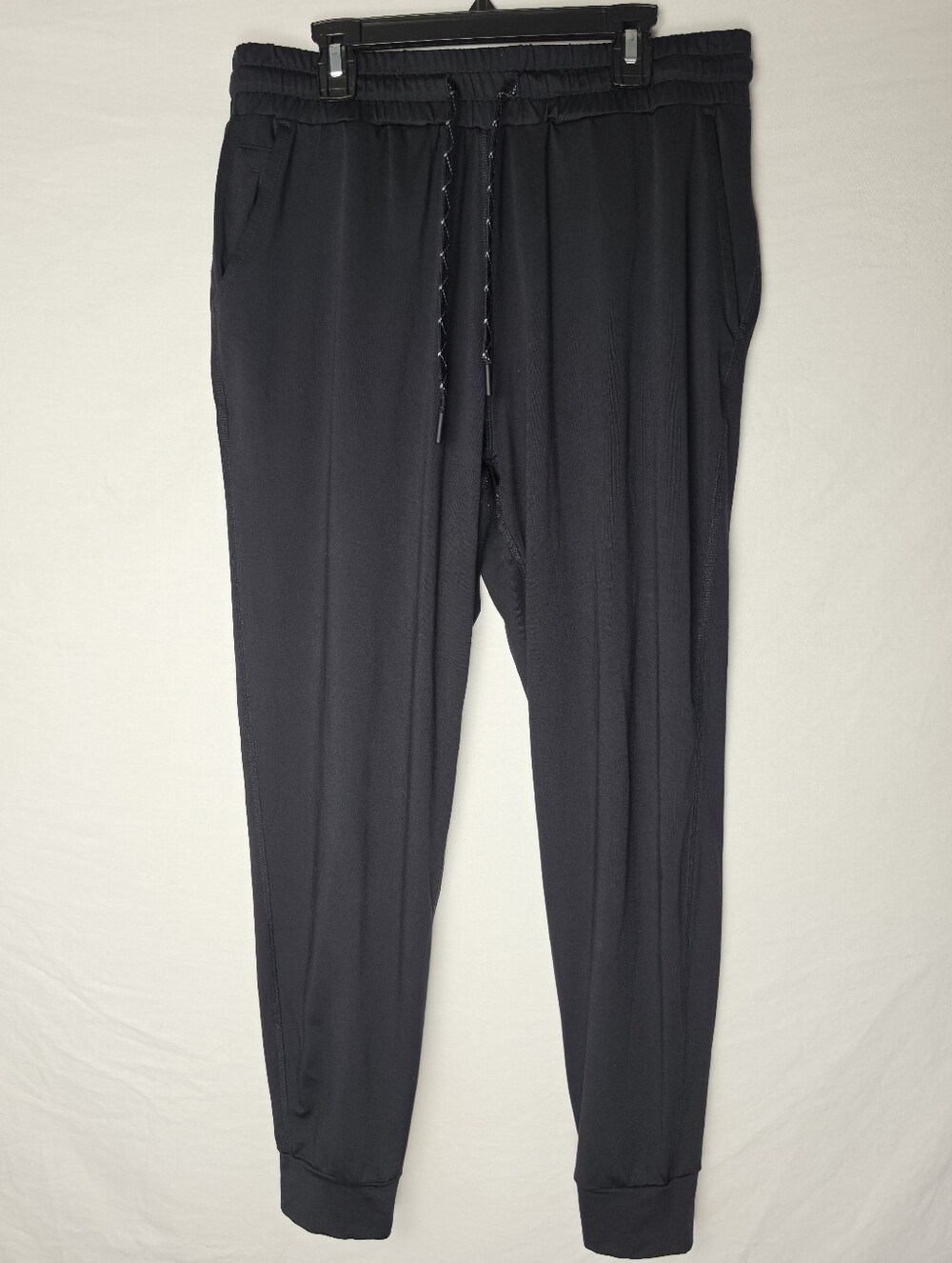 We Wander WeFlex Black Performance Joggers Medium